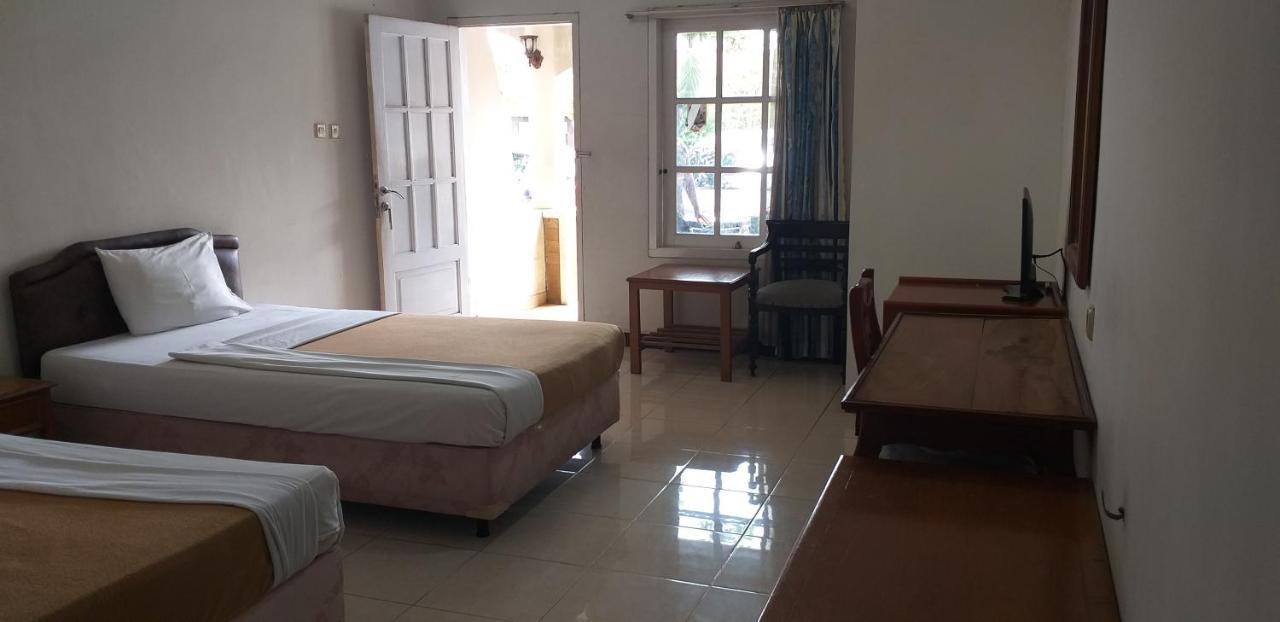 Intan Hotel פורוואקרטה מראה חיצוני תמונה