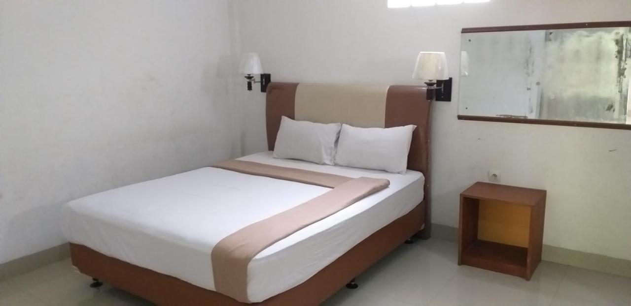 Intan Hotel פורוואקרטה מראה חיצוני תמונה